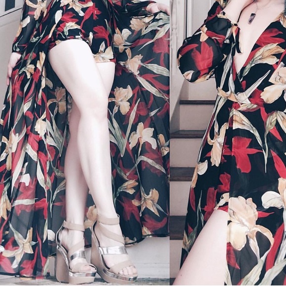 Michael Antonio size 8 wedge sandals - Picture 5 of 6